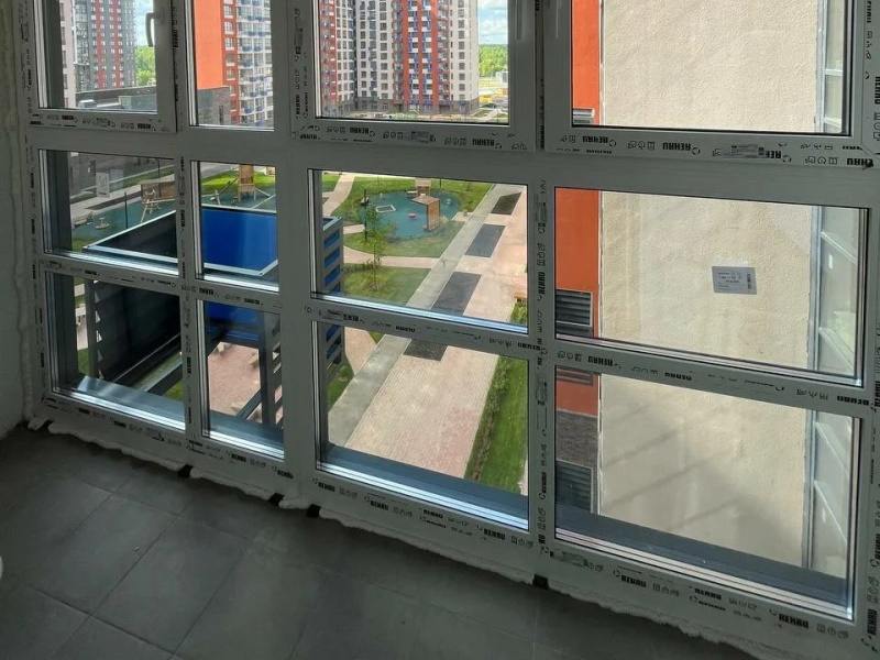 остекление балкона в пол Теплое остекление балкона в пол - полная замена окон от застройщика.